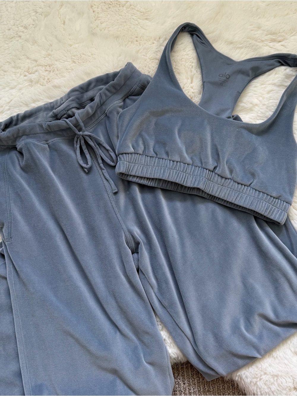 Alo Yoga Velour Set Racerback Bra XS & Lounge Pants XXS